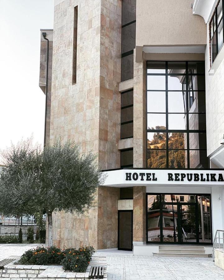 Hotel Republika