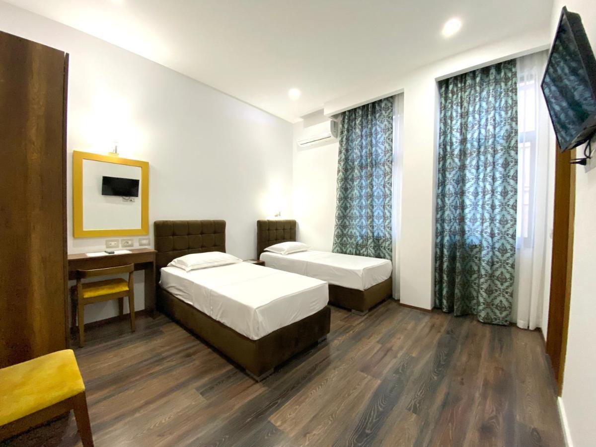 Hotel Republika Berat
