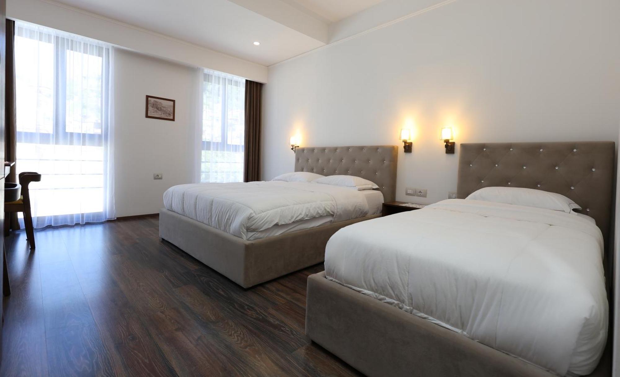 Republika Hotel