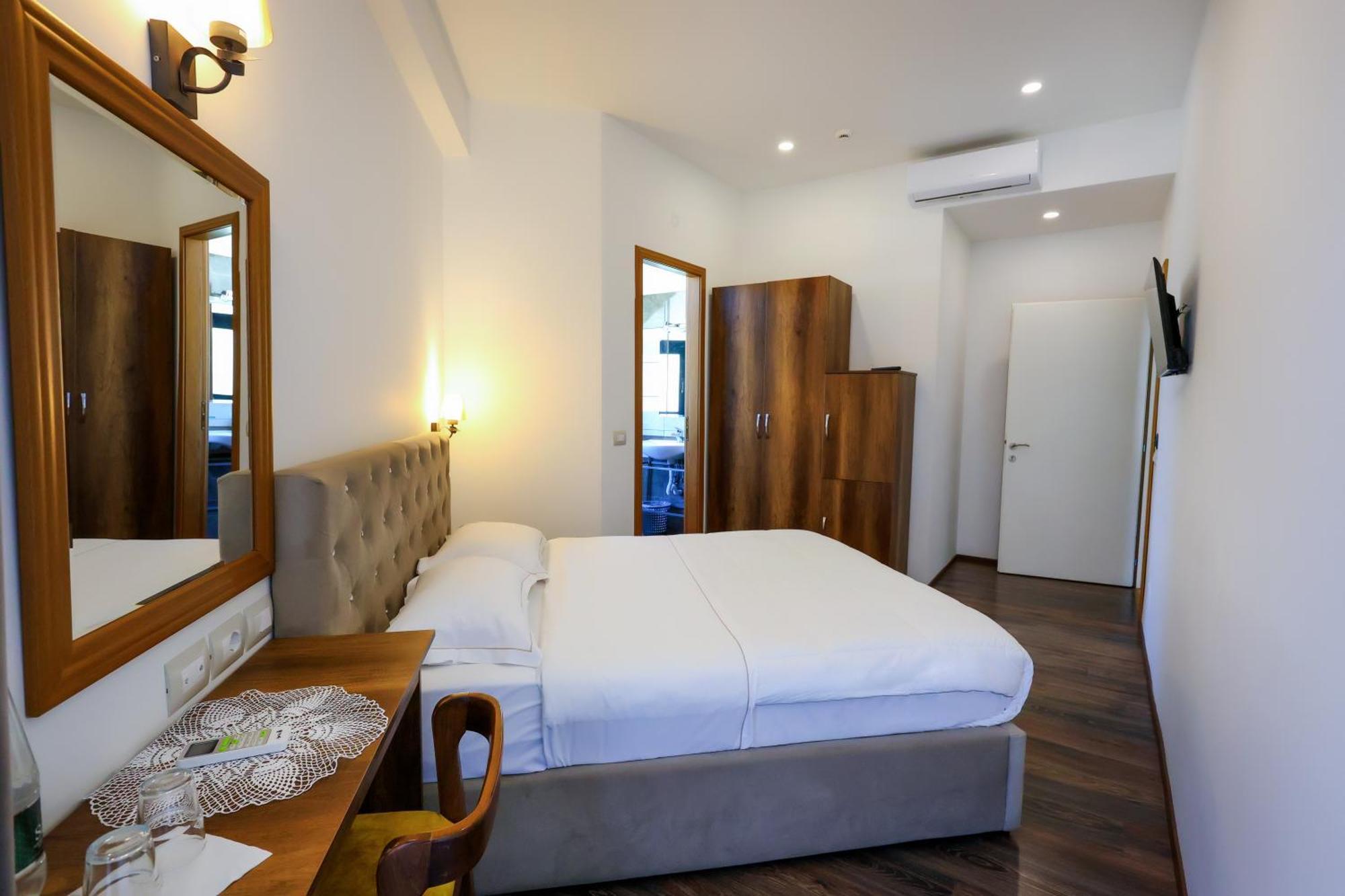Hotel Republika